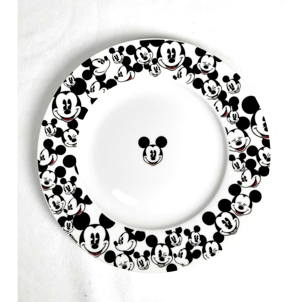 Disney Mickey Mouse Face 8” Salad Dessert Ceramic Plate Black White Cartoon